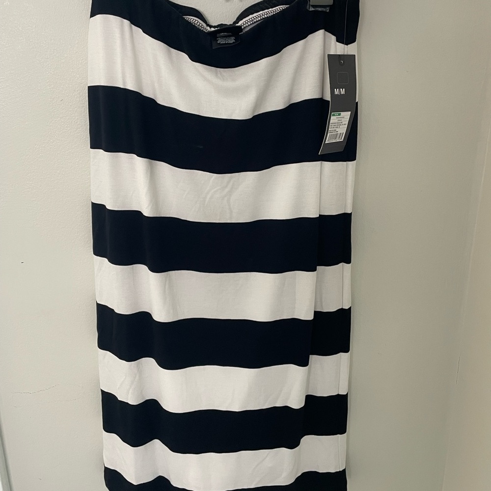 NWT long maxi style skirt.